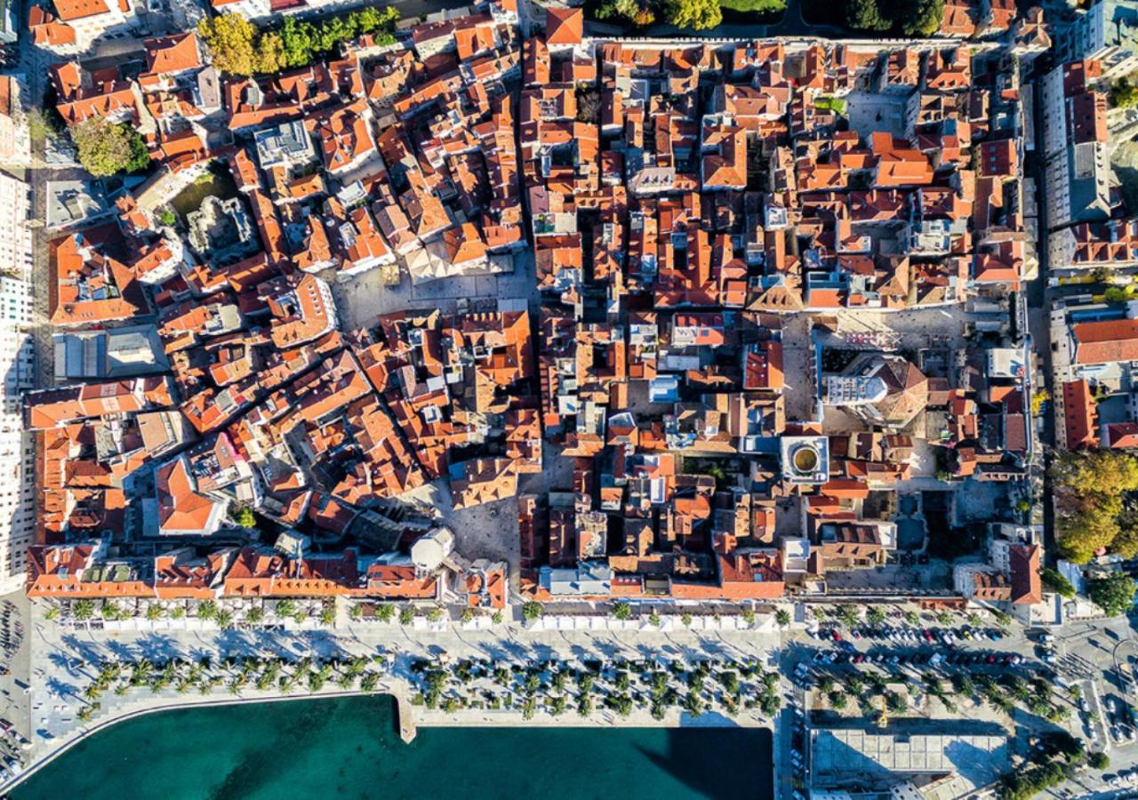 Sea La Vie Apartments Сплит Екстериор снимка